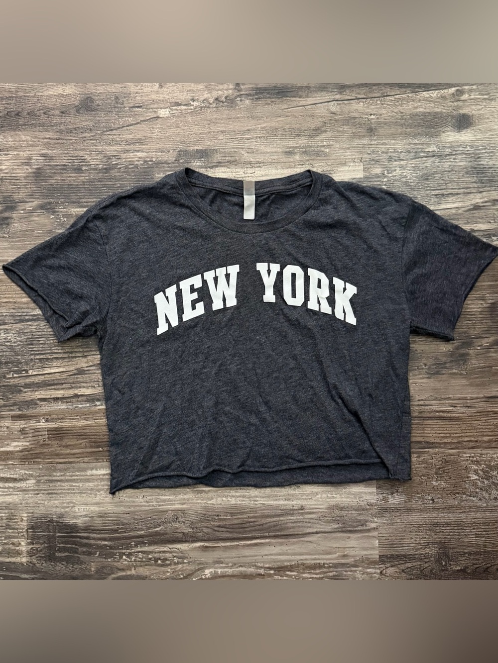 New York‎ dark gray graphic print short sleeve crop top women’s small